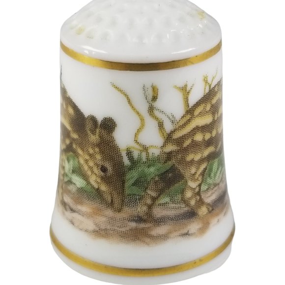 Vintage Lot of Six, Ceramic, Porcelain, and Metal Sewing Thimble Collection - Picture 3 of 15